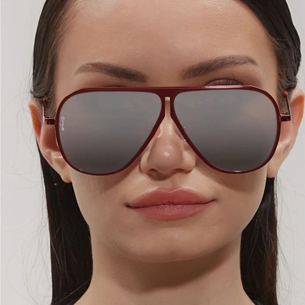 NEW! Rare OTRA red silver mirror aviators